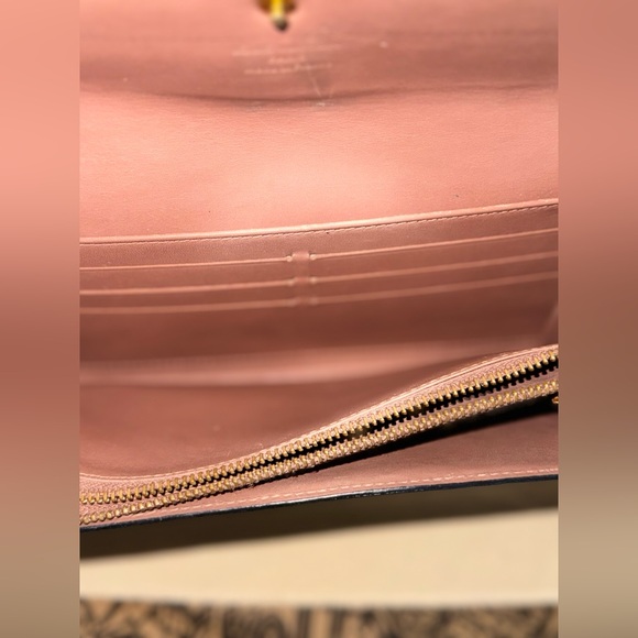 LOUIS VUITTON VERNIS MOCHA BROWN SARAH WALLET - Picture 7 of 16